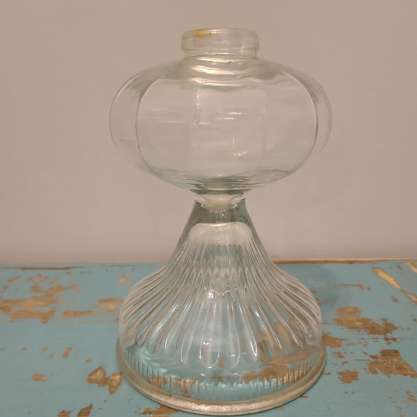 Plant Base Large Oil Lamp Ribbed