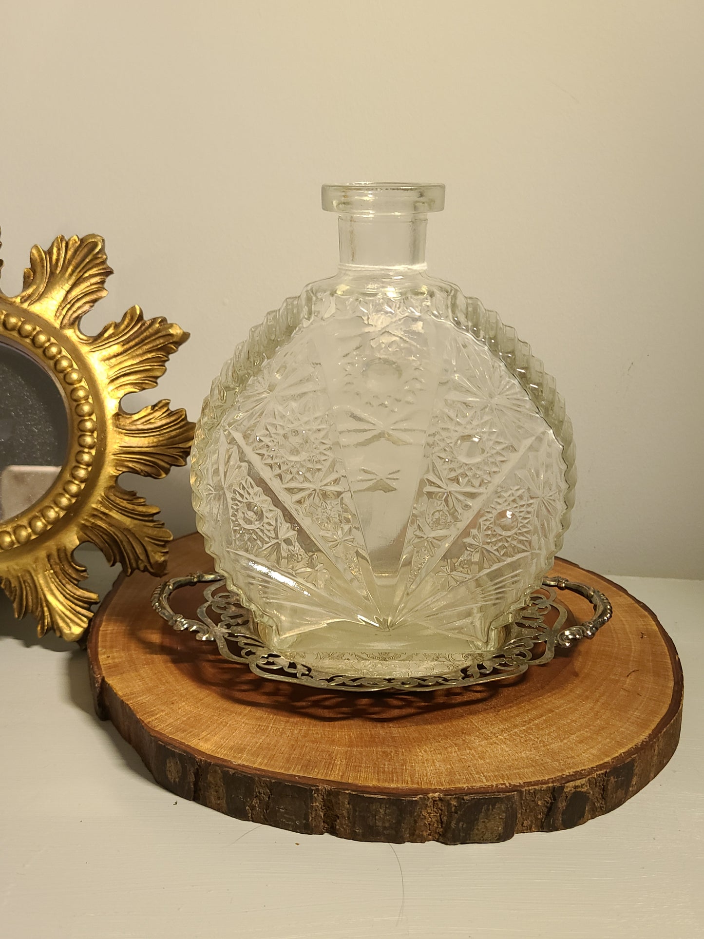 Plant Base Medium Antique Glass Sunflower