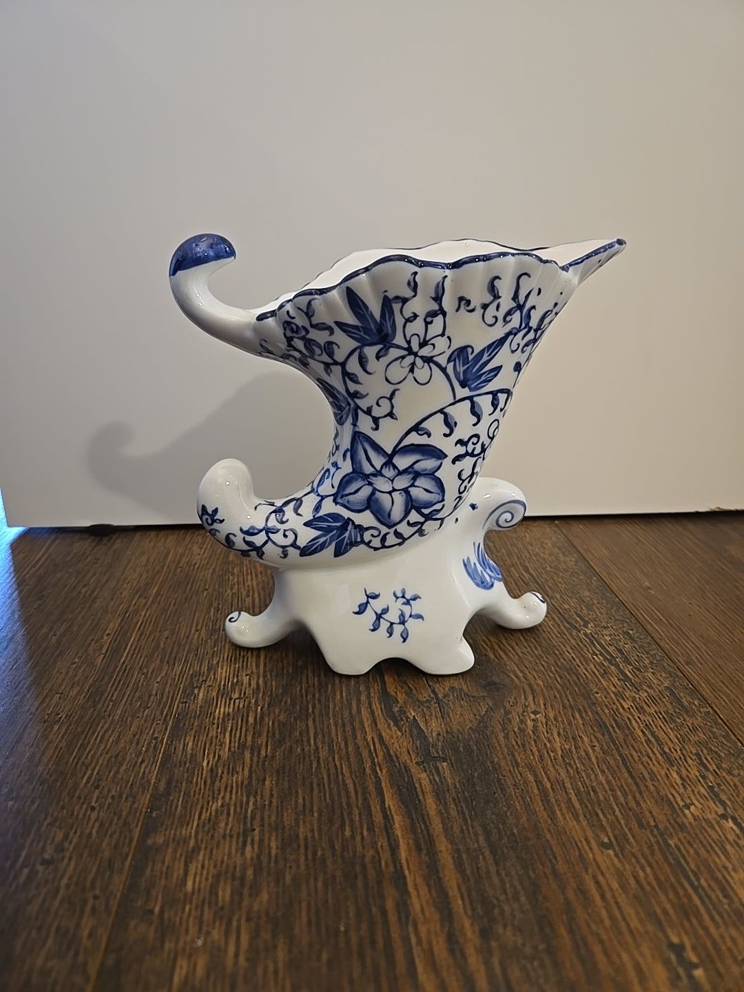 Blue and White Horn Cornicopia Vase Andrea by Sadek Japan